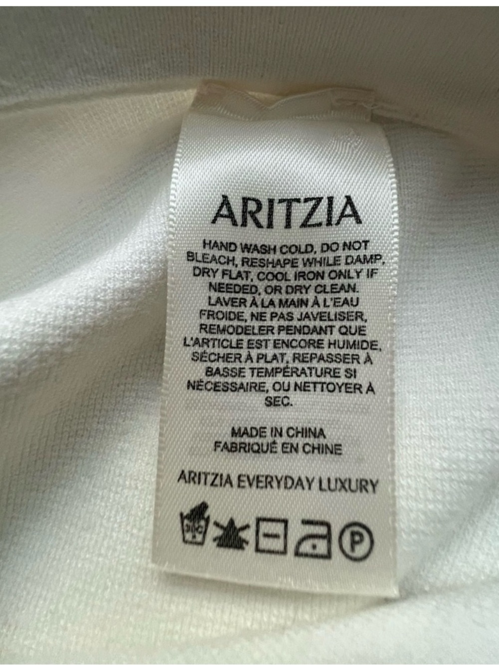 Artizia Wilfred Free Souvenir Set in Cream - Picture 6 of 8
